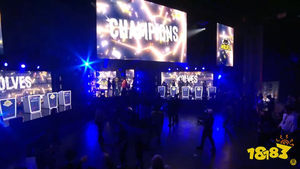 资讯世界赛首鸡，离谱哥3倍SKS立功